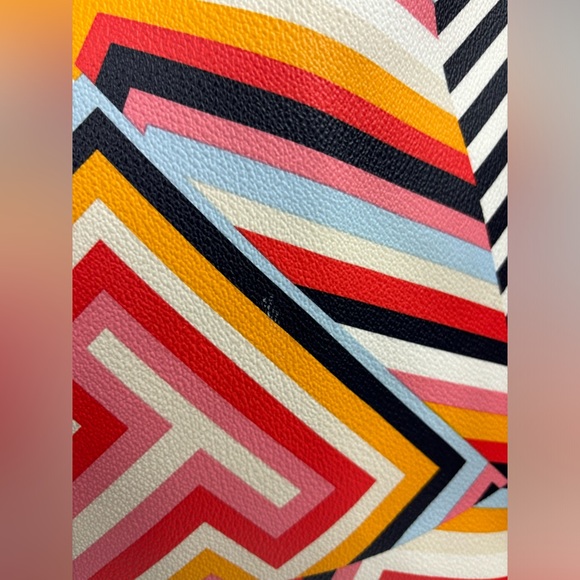 Tory Burch EUC Large Tote - Picture 9 of 17